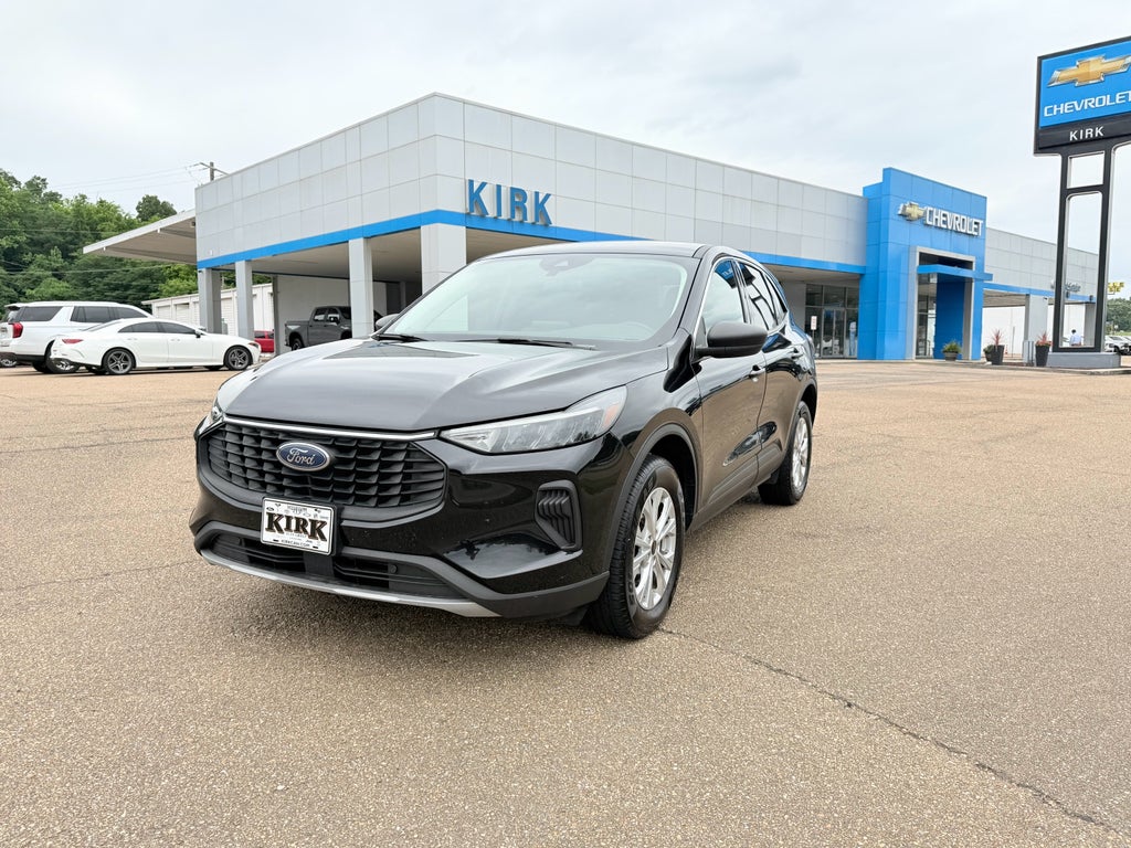 2024 Ford Escape Active in Black — front three-quarter view