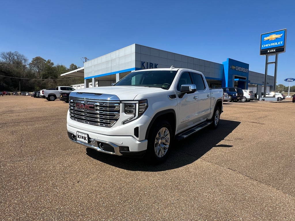 2024 GMC Sierra 1500 Denali in White Frost Tricoat — front three-quarter view