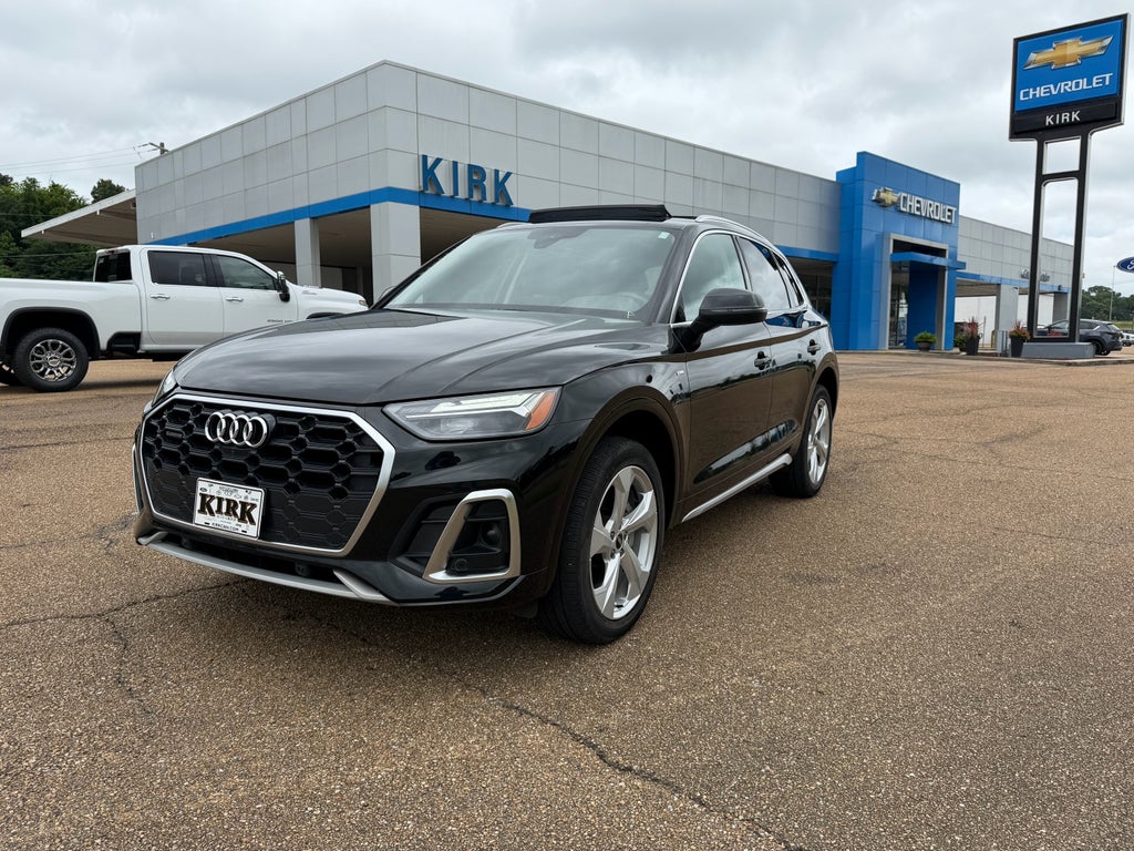 2024 Audi Q5 S line Premium Plus in Black — front three-quarter view